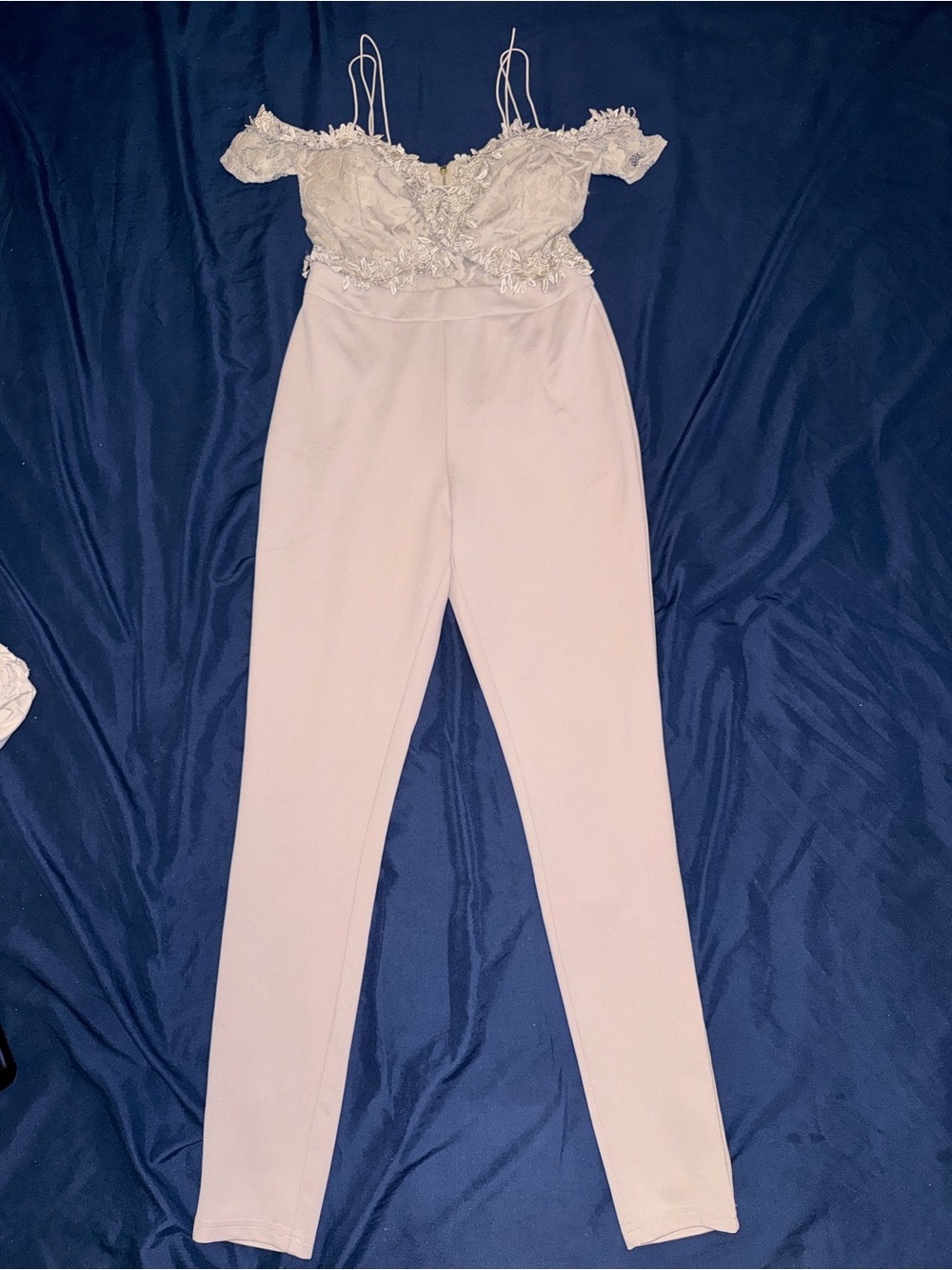 Entry Light Pink Lace Off-Shoulder Skinny Jumpsuit